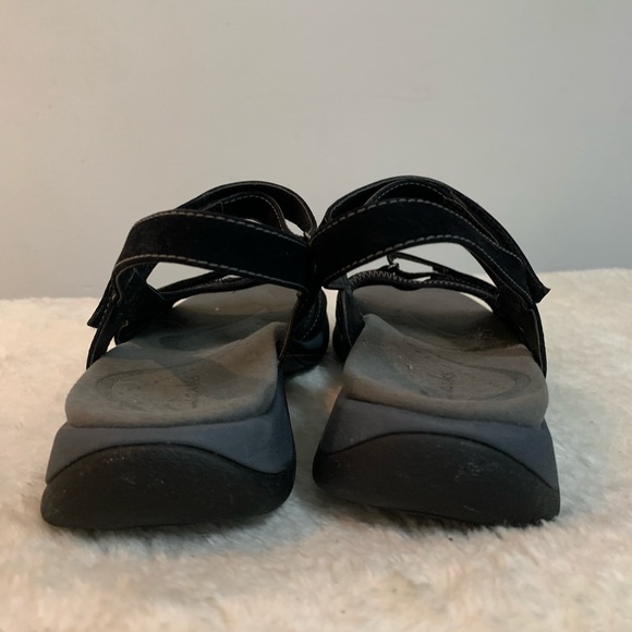 Clarks Leather/Suede Comfort Sandals - Picture 4 of 6